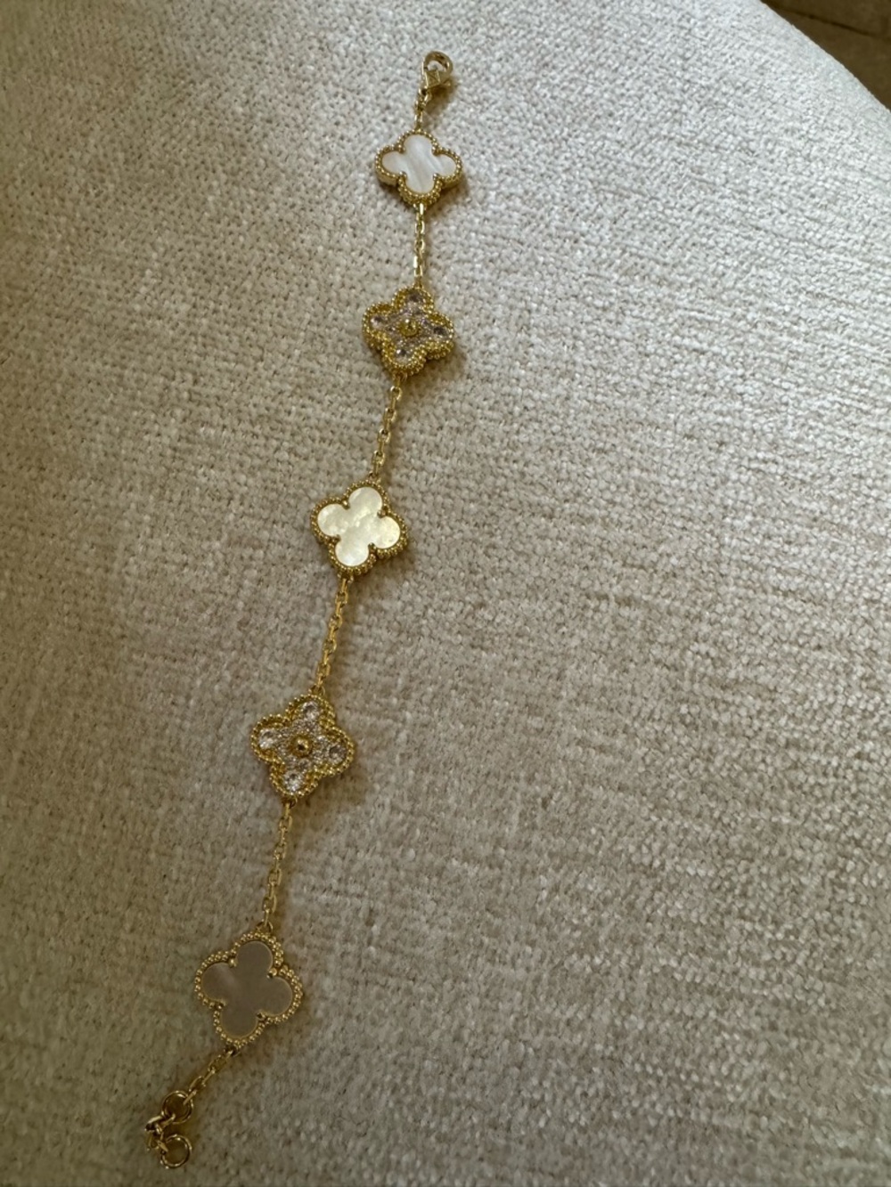 Gold Clover Motif Bracelet with Mother-of-Pearl Accents